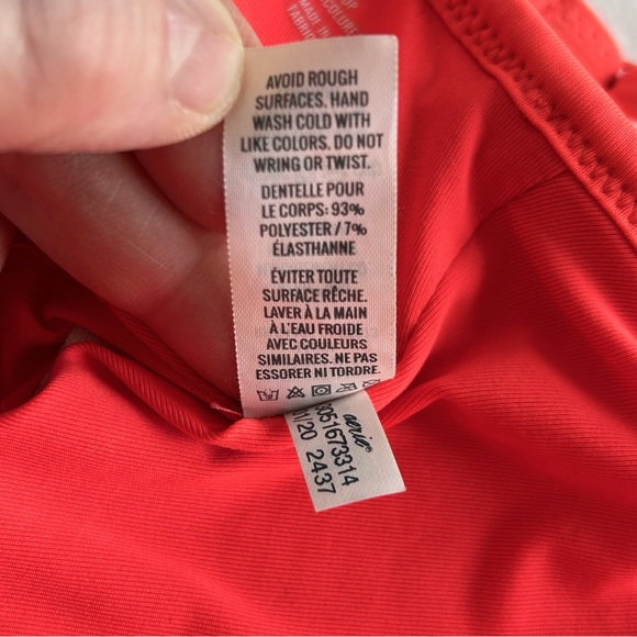 Aerie Floral Texture Padded Sports Bra - Picture 11 of 12